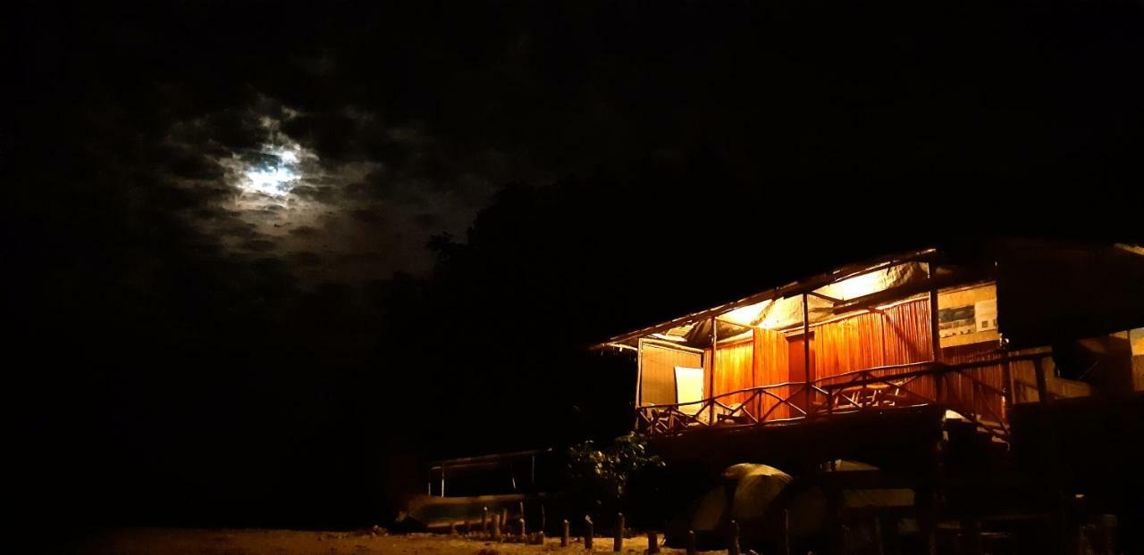 Tajau Laut Guesthouse Kudat Exterior foto